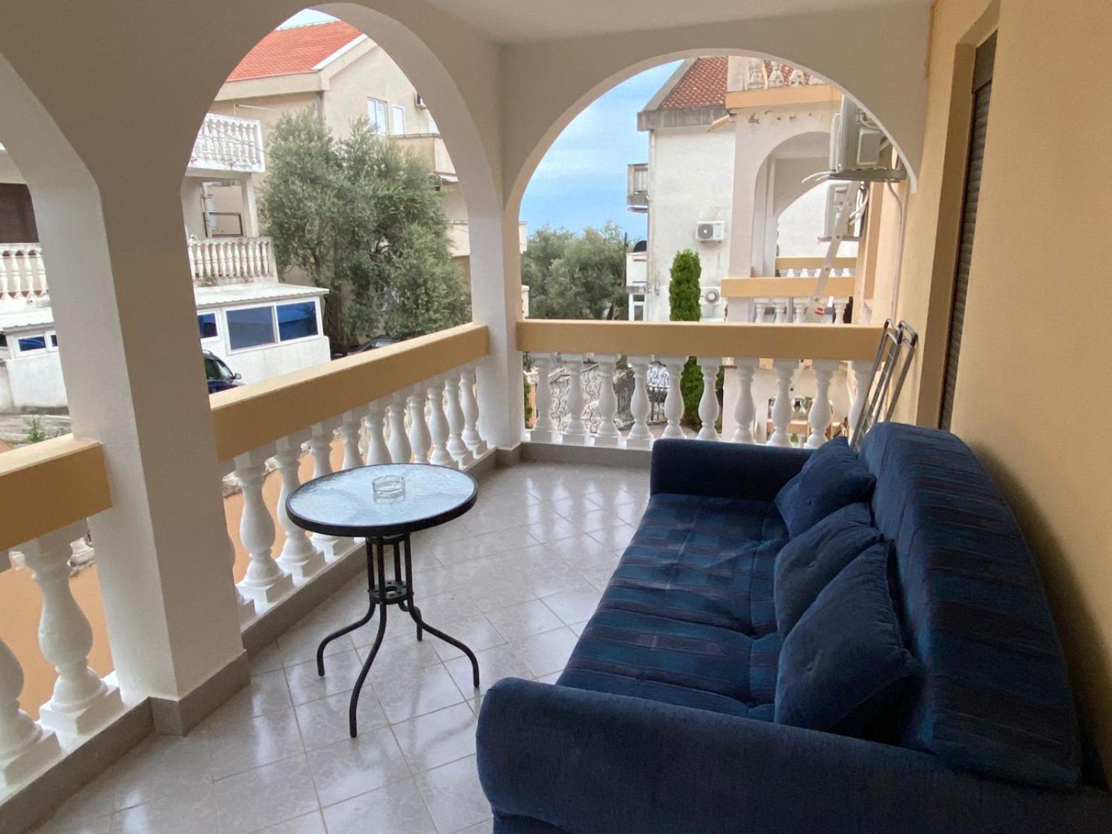Apartmani Lime Petrovac Buitenkant foto