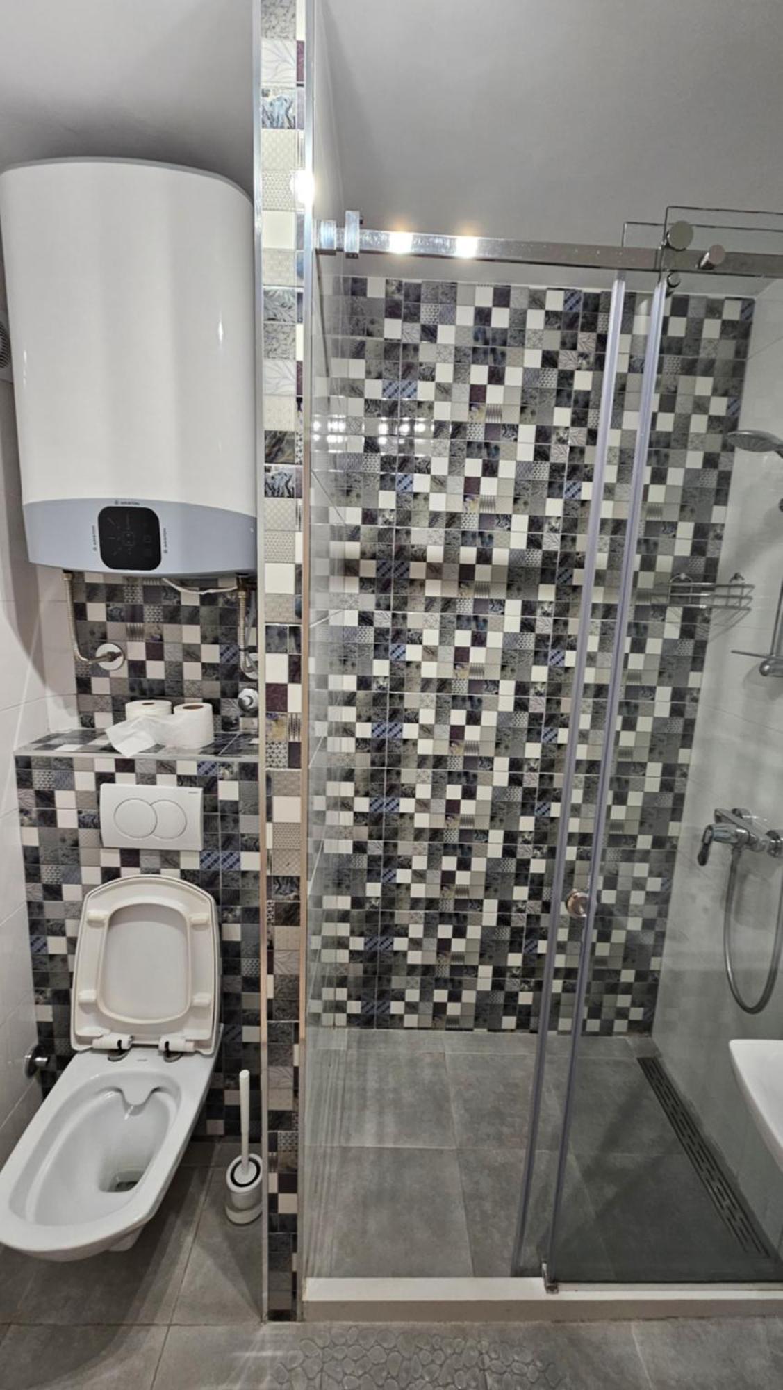 Apartmani Lime Petrovac Buitenkant foto