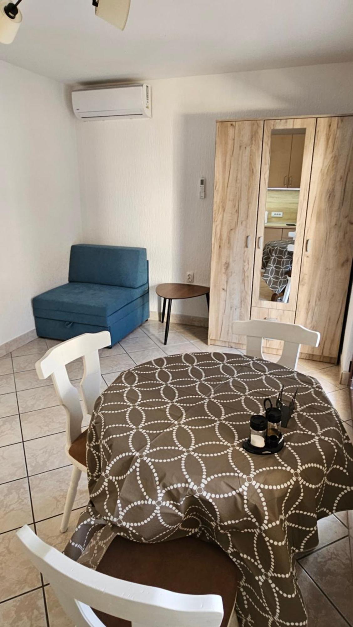 Apartmani Lime Petrovac Buitenkant foto