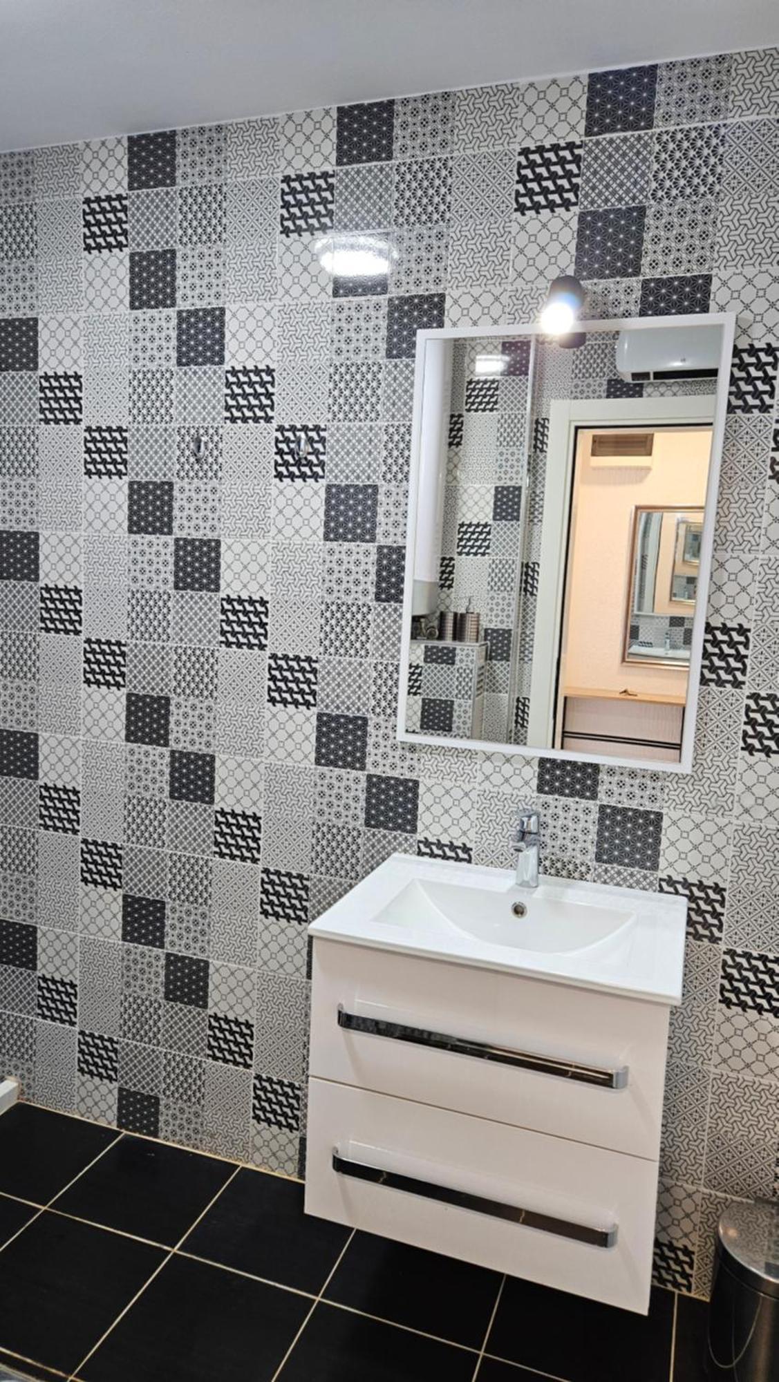 Apartmani Lime Petrovac Buitenkant foto